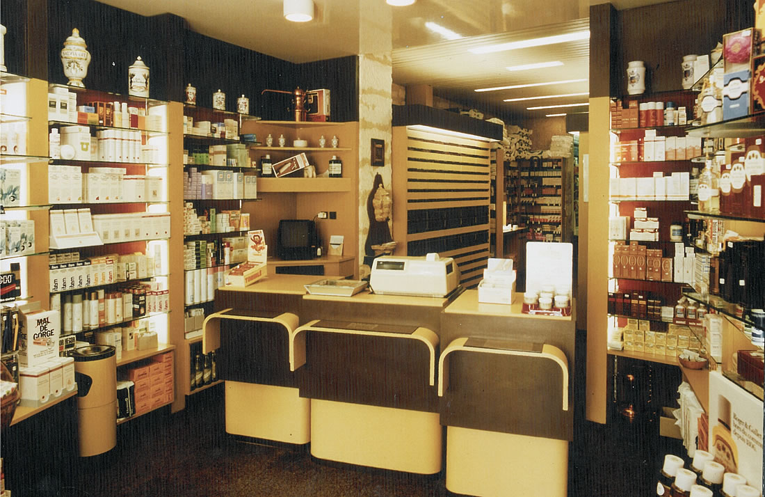 R+R Farmacie - Storia
